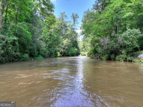 46 Private Drive Ellijay GA 30536