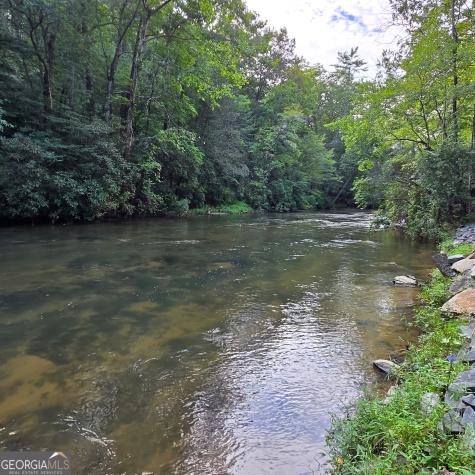 46 Private Drive Ellijay GA 30536