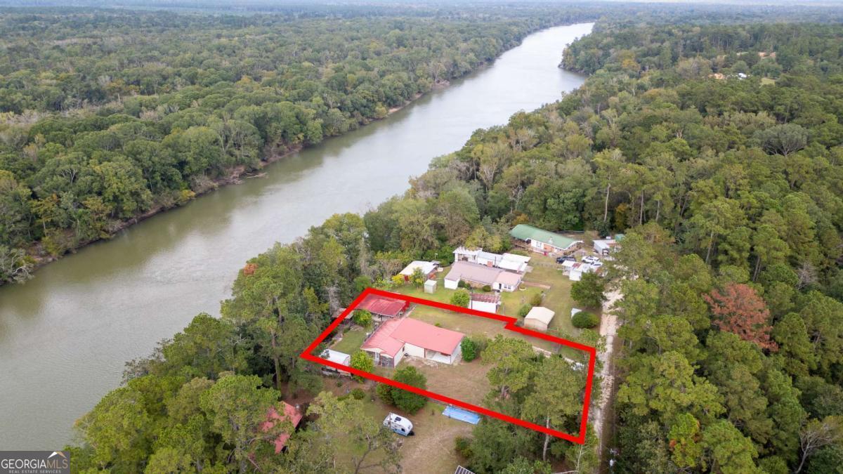 163 High Bluff Road Baxley GA 31513