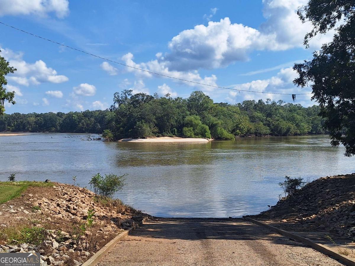 163 High Bluff Road Baxley GA 31513