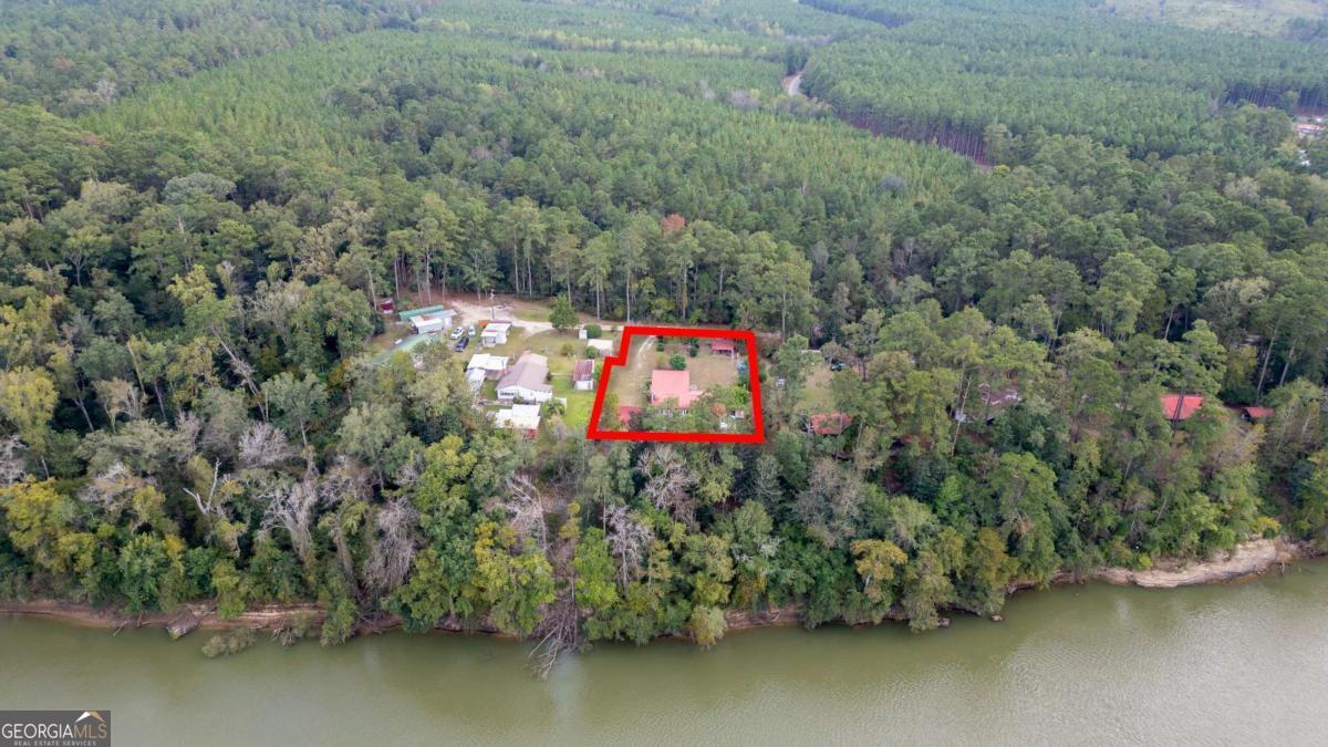 163 High Bluff Road Baxley GA 31513