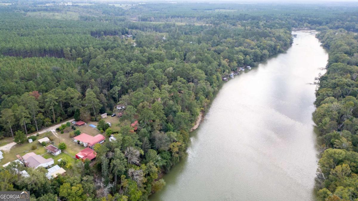 163 High Bluff Road Baxley GA 31513
