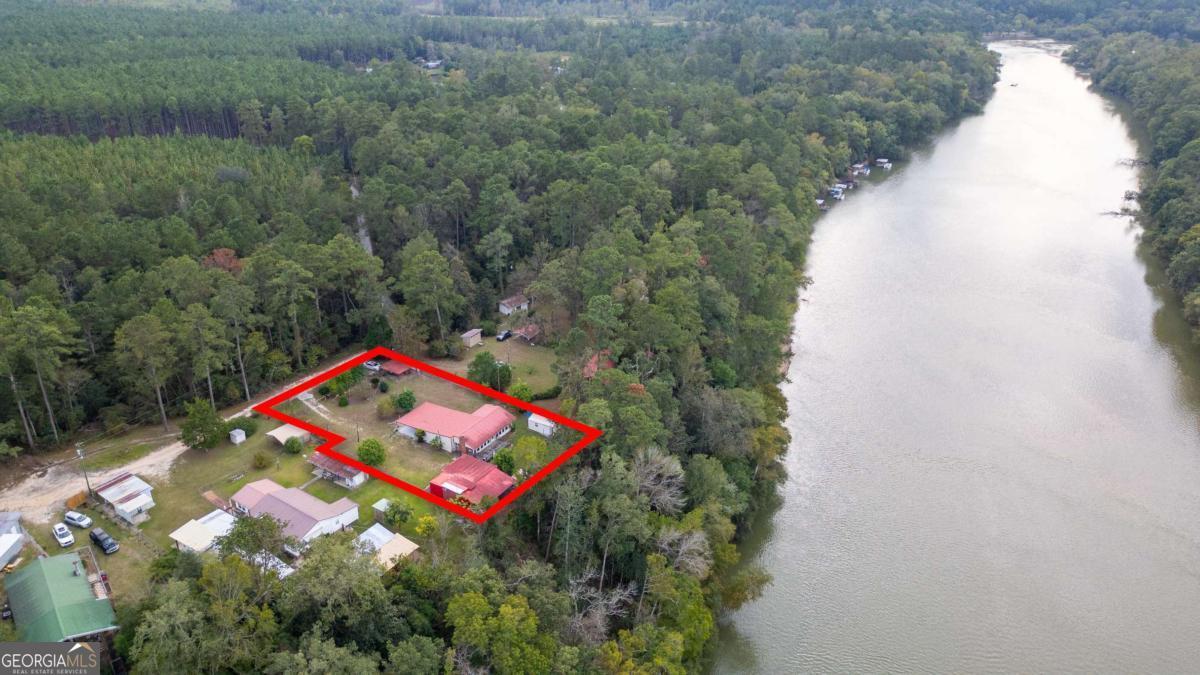 163 High Bluff Road Baxley GA 31513