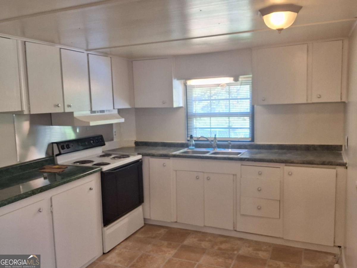 163 High Bluff Road Baxley GA 31513
