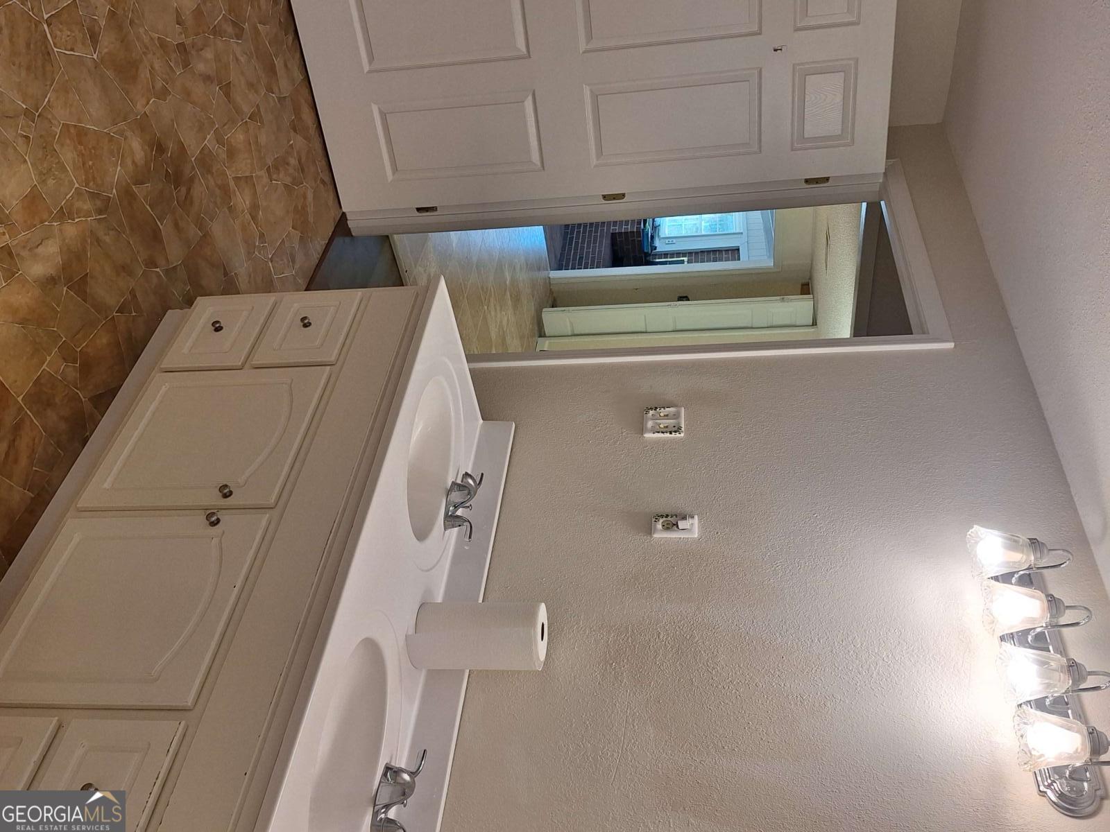 163 High Bluff Road Baxley GA 31513