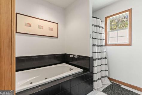 257 Ajs Holler Blairsville GA 30512