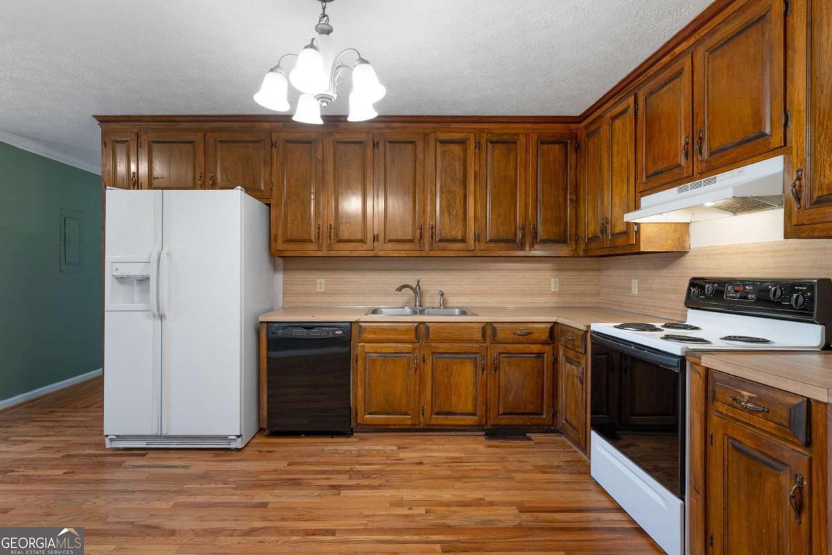 174 Cline Drive Cartersville GA 30120
