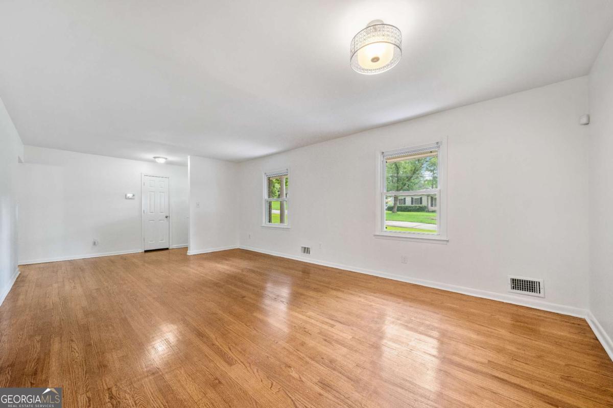 2683 Stardust Trail Decatur GA 30034
