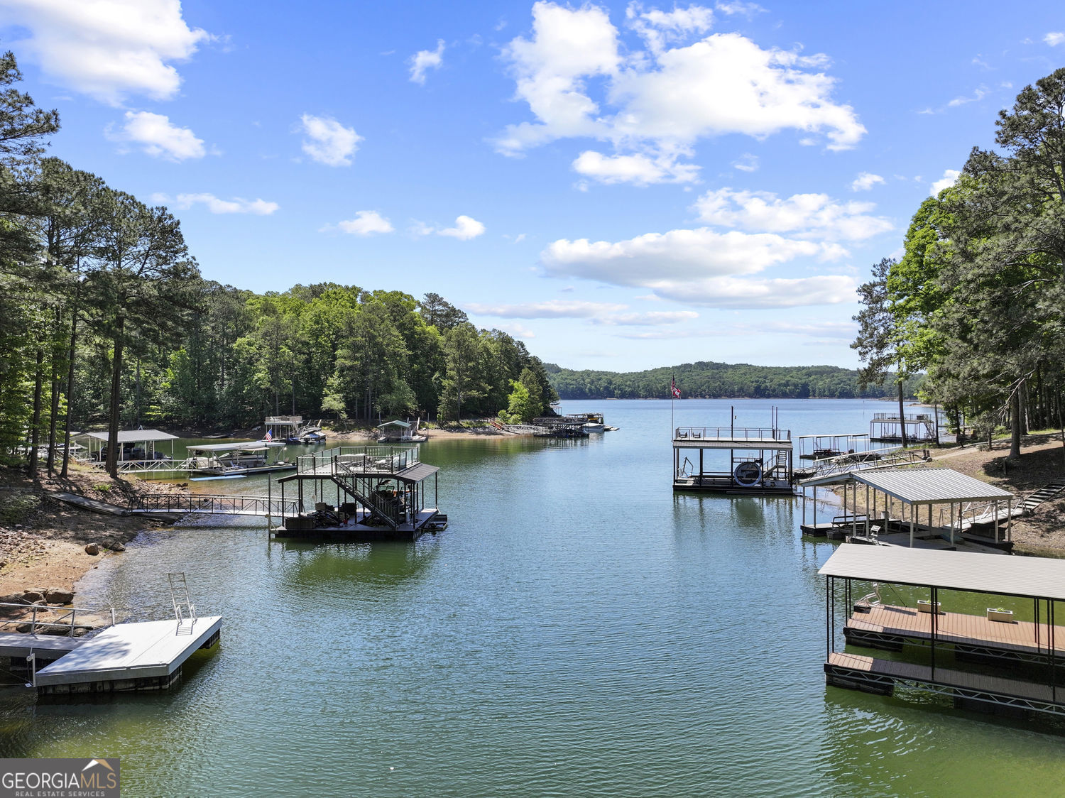 18 Oriole Drive White GA 30184