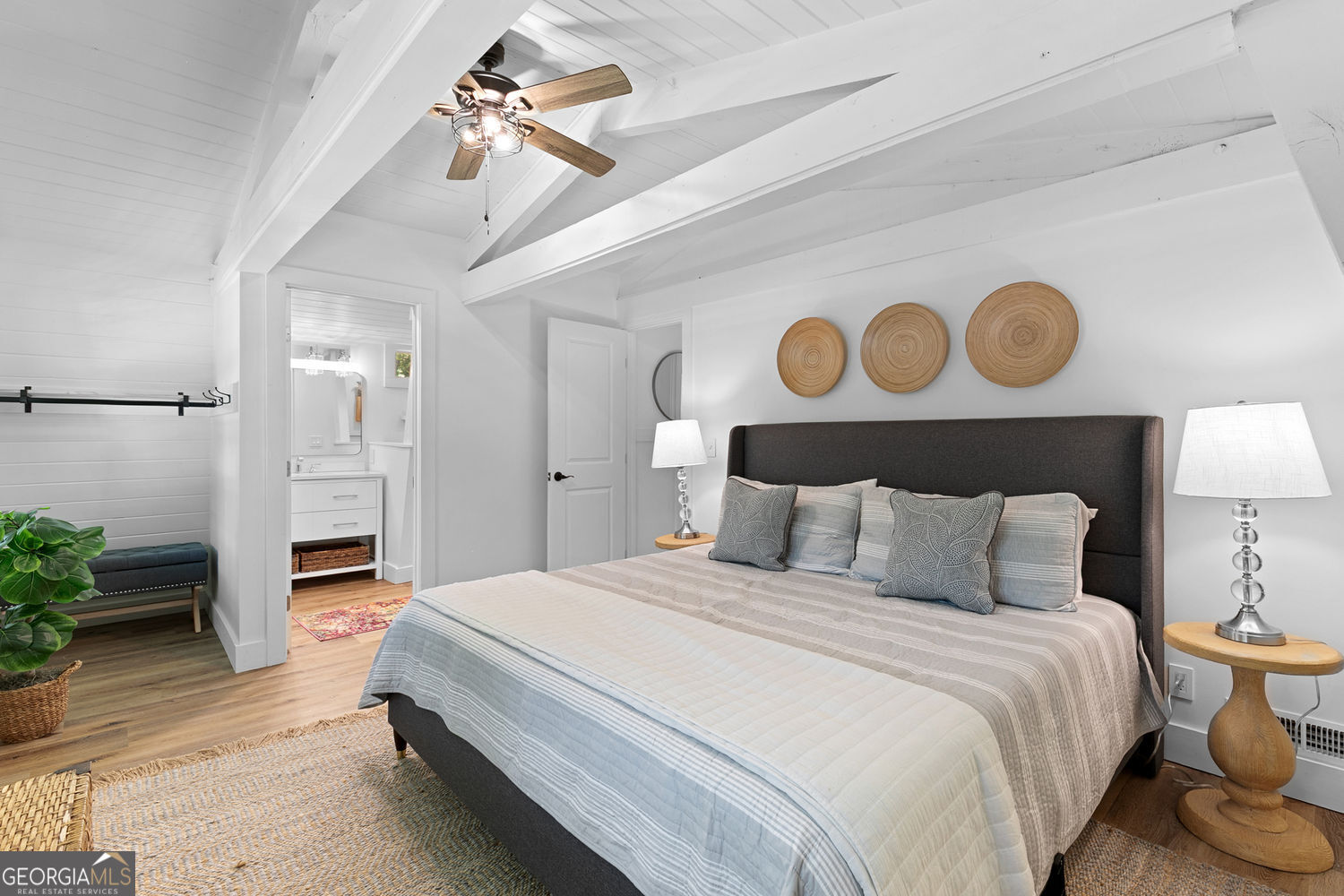18 Oriole Drive White GA 30184