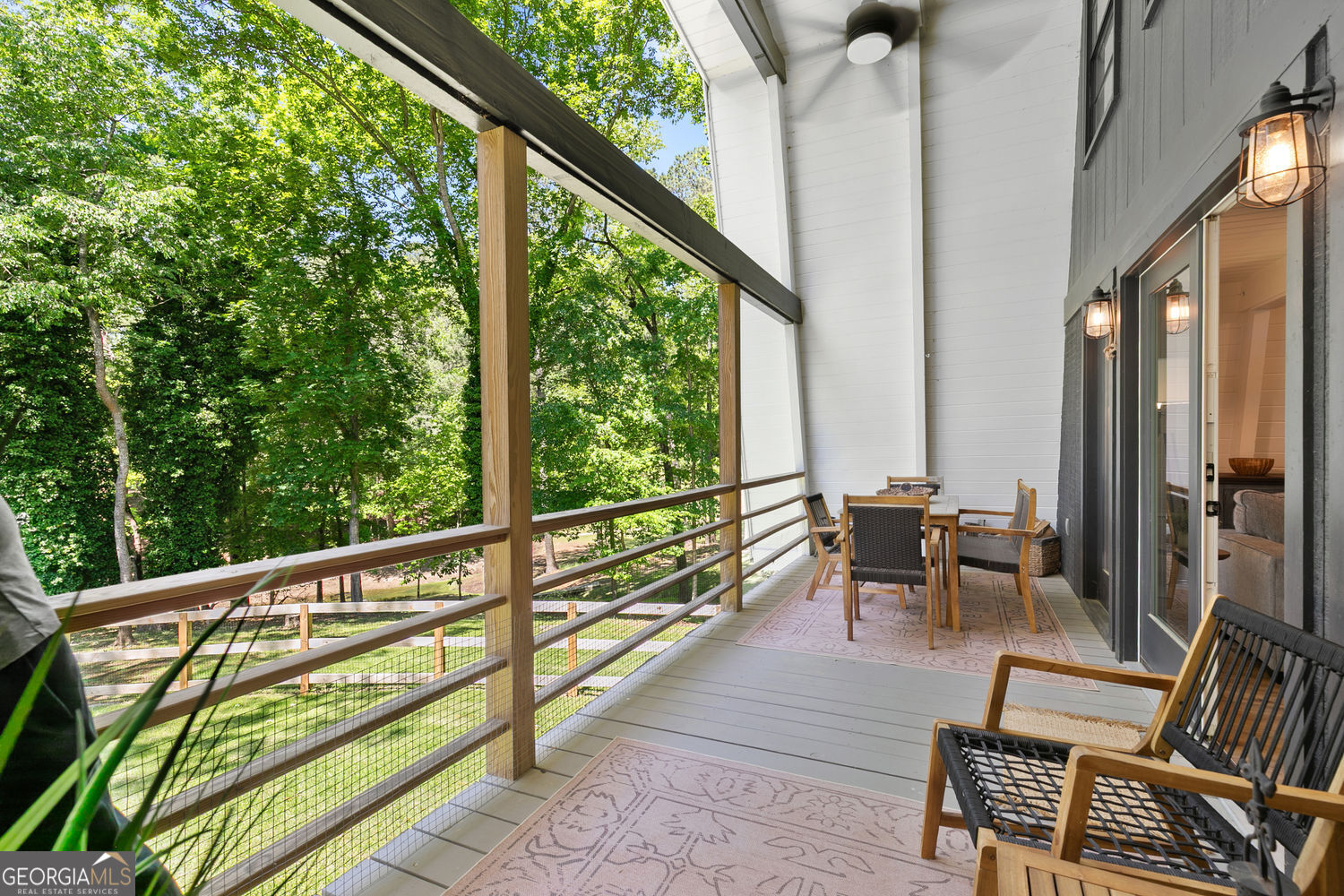 18 Oriole Drive White GA 30184