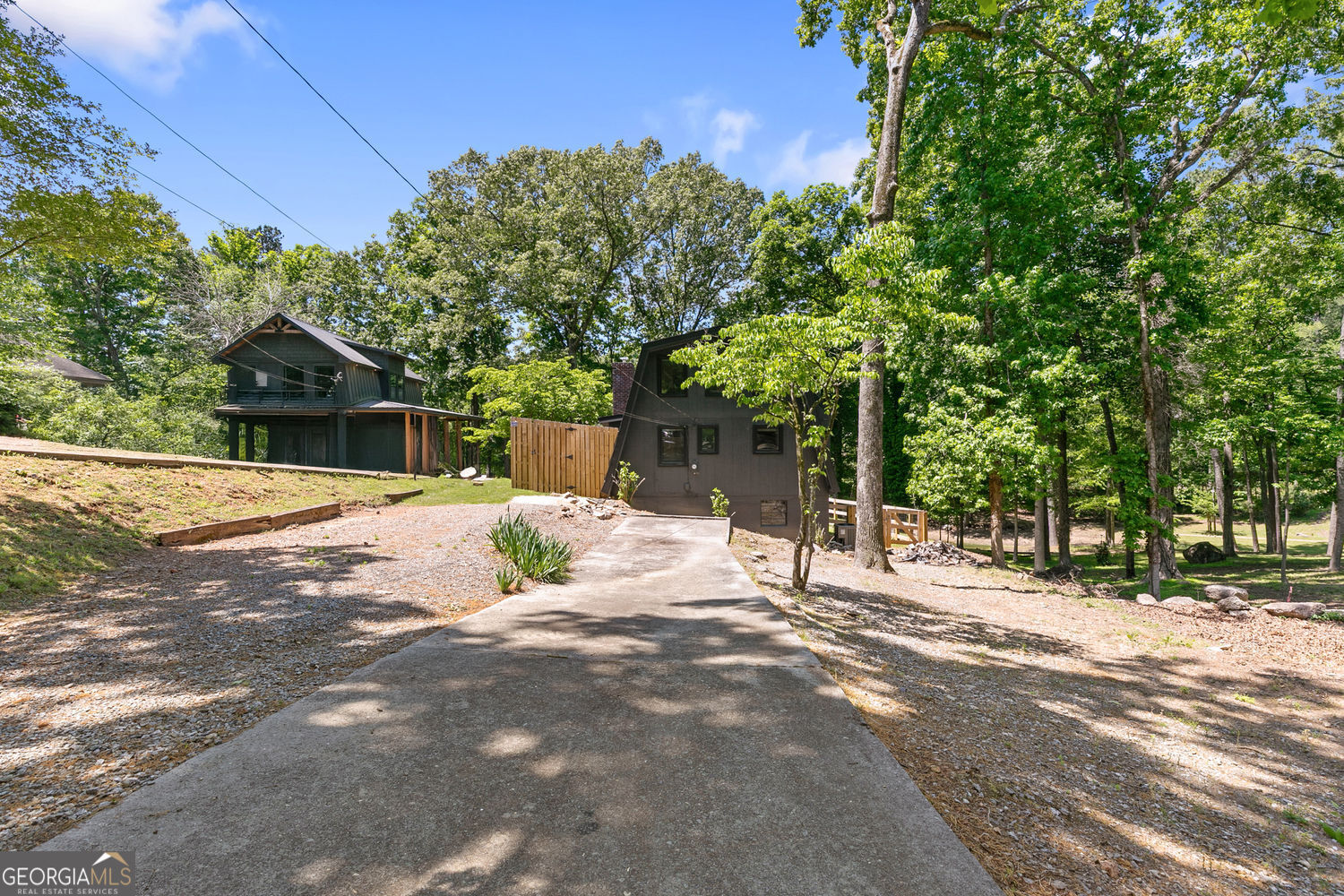 18 Oriole Drive White GA 30184