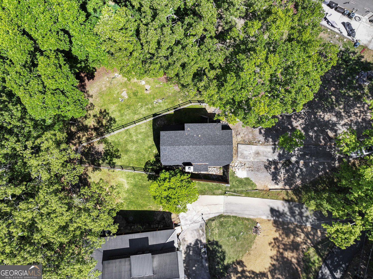 18 Oriole Drive White GA 30184