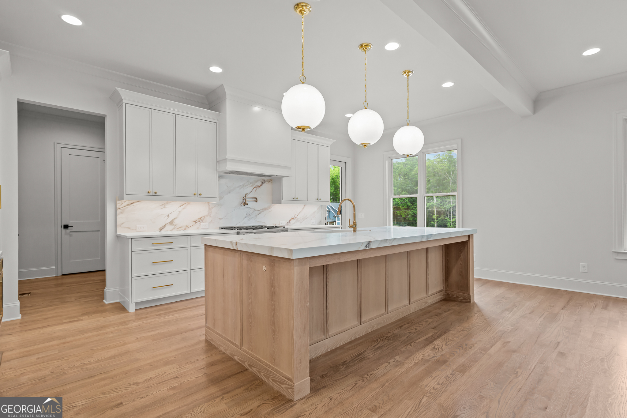 29 E Park Street Buford GA 30518