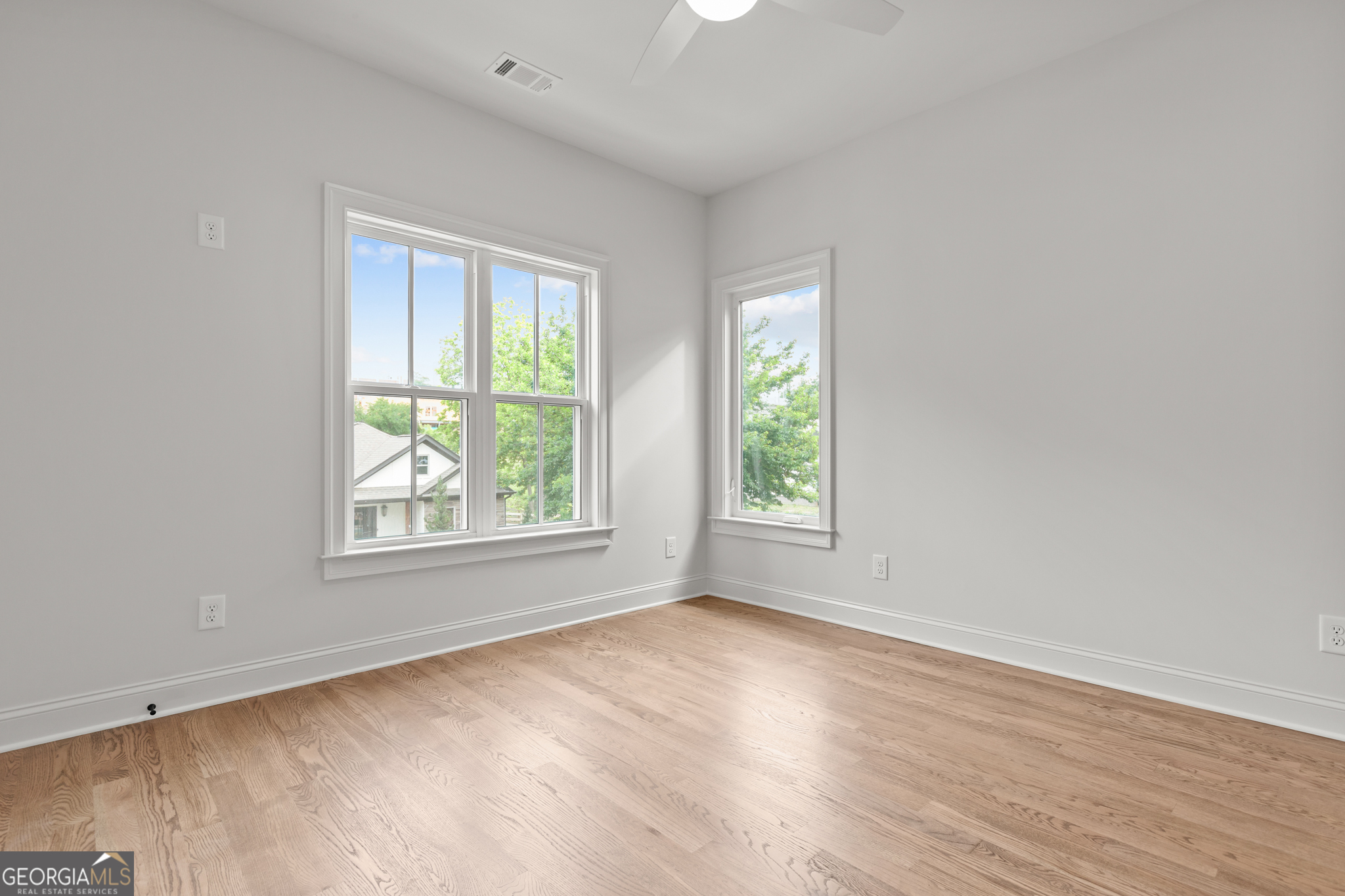 29 E Park Street Buford GA 30518