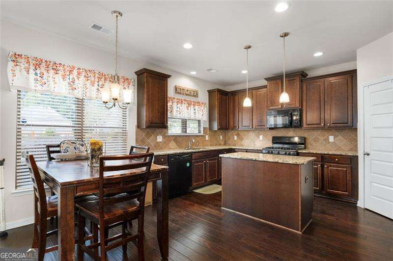 2748 Village Park Drive E Ellenwood GA 30294