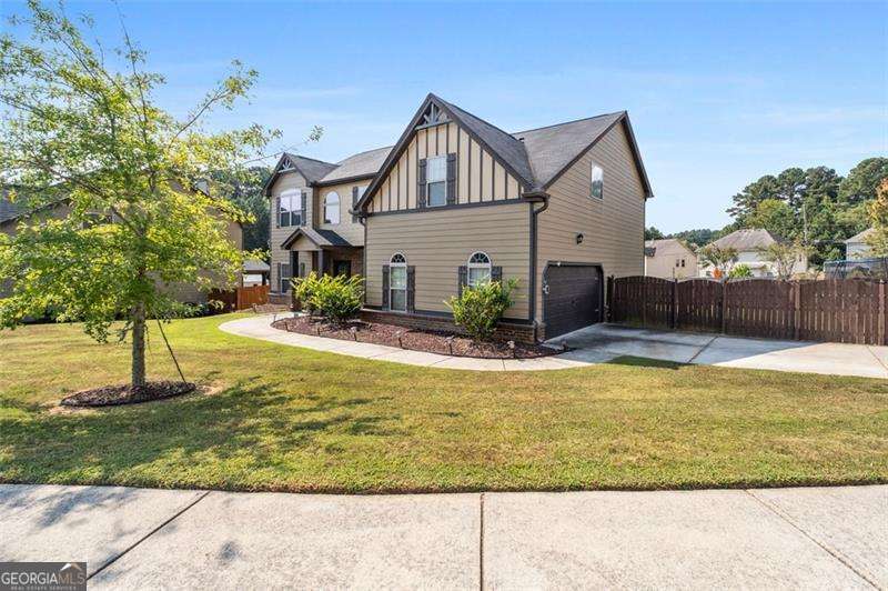 2748 Village Park Drive E Ellenwood GA 30294
