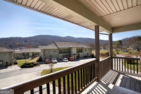 1725 Watercrest Way Young Harris GA 30582