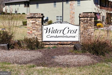 1725 Watercrest Way Young Harris GA 30582
