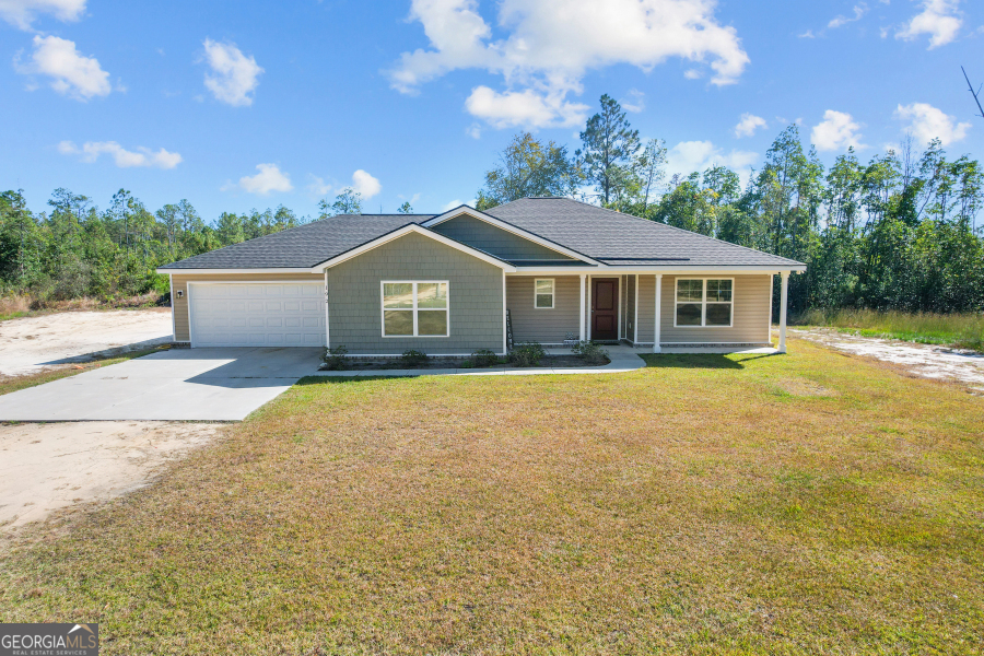 192 Hummingbird Lane Jesup GA 31545