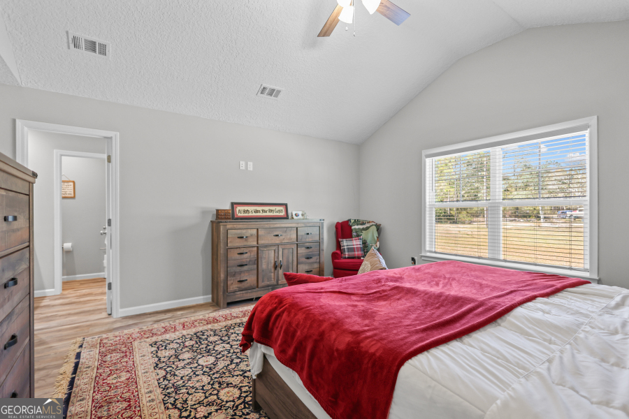 192 Hummingbird Lane Jesup GA 31545
