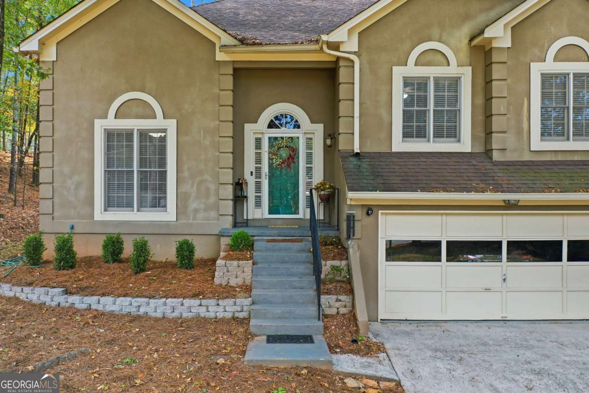 945 Club Chase Court Roswell GA 30076