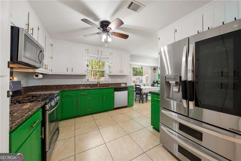 2054 S Cove Trail Marietta GA 30066