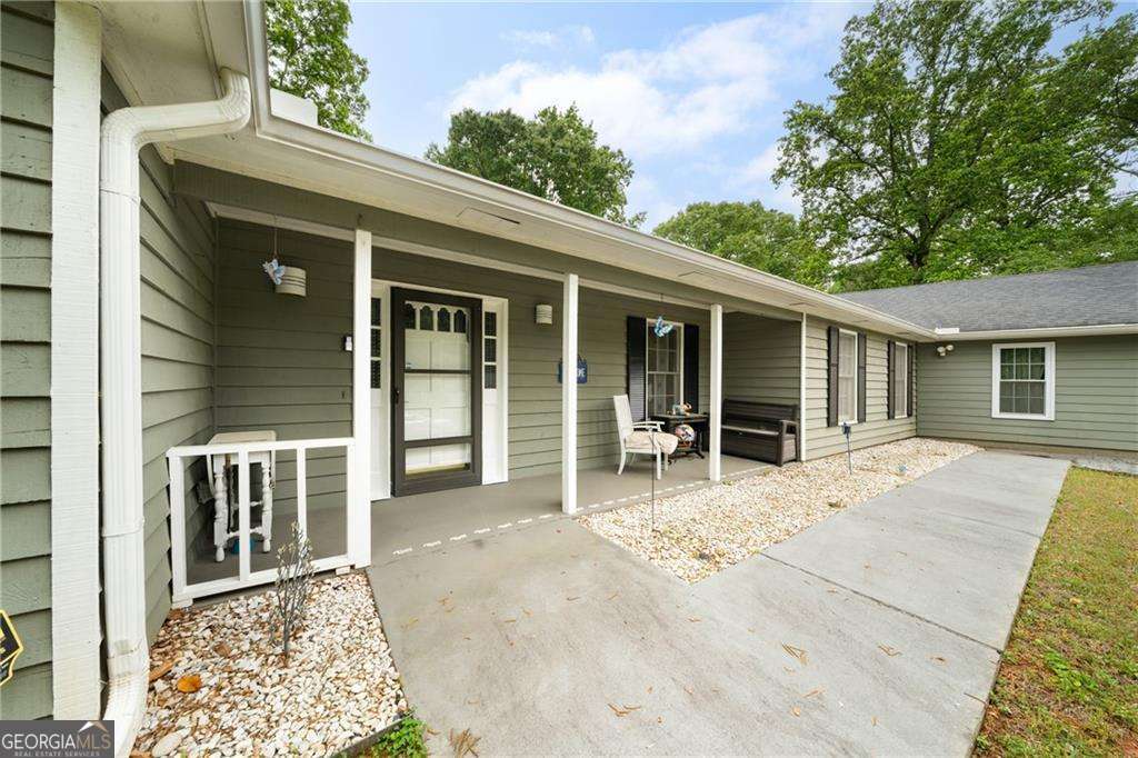 2054 S Cove Trail Marietta GA 30066