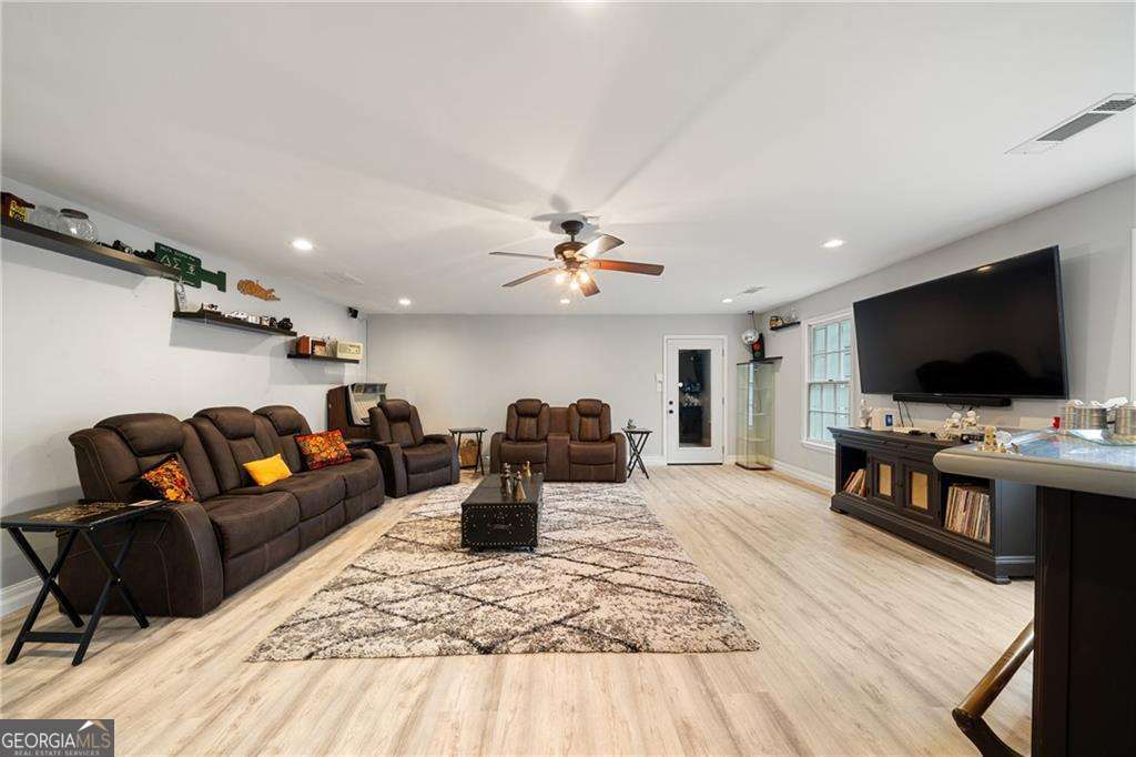 2054 S Cove Trail Marietta GA 30066