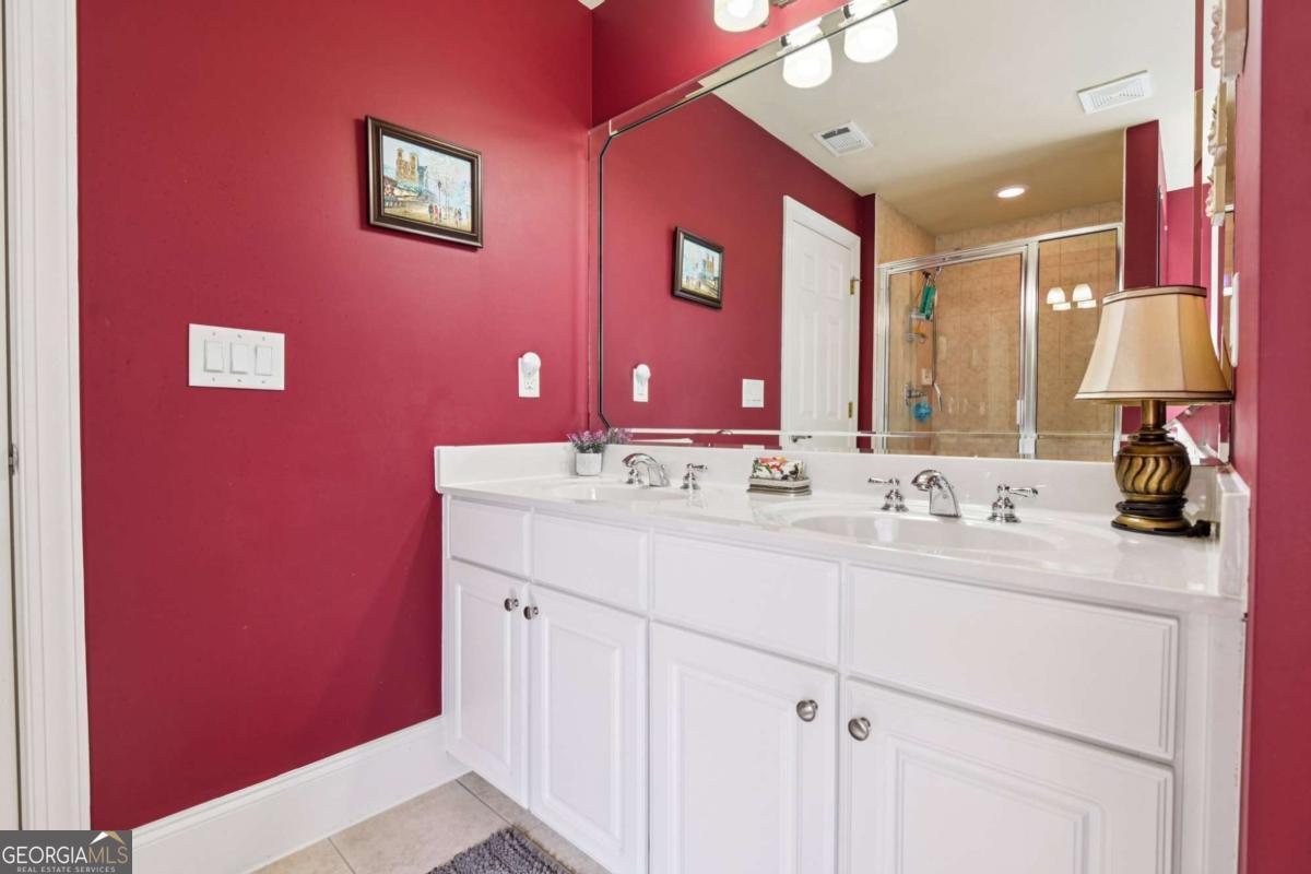 2159 Oakdale Estates Court Smyrna GA 30080