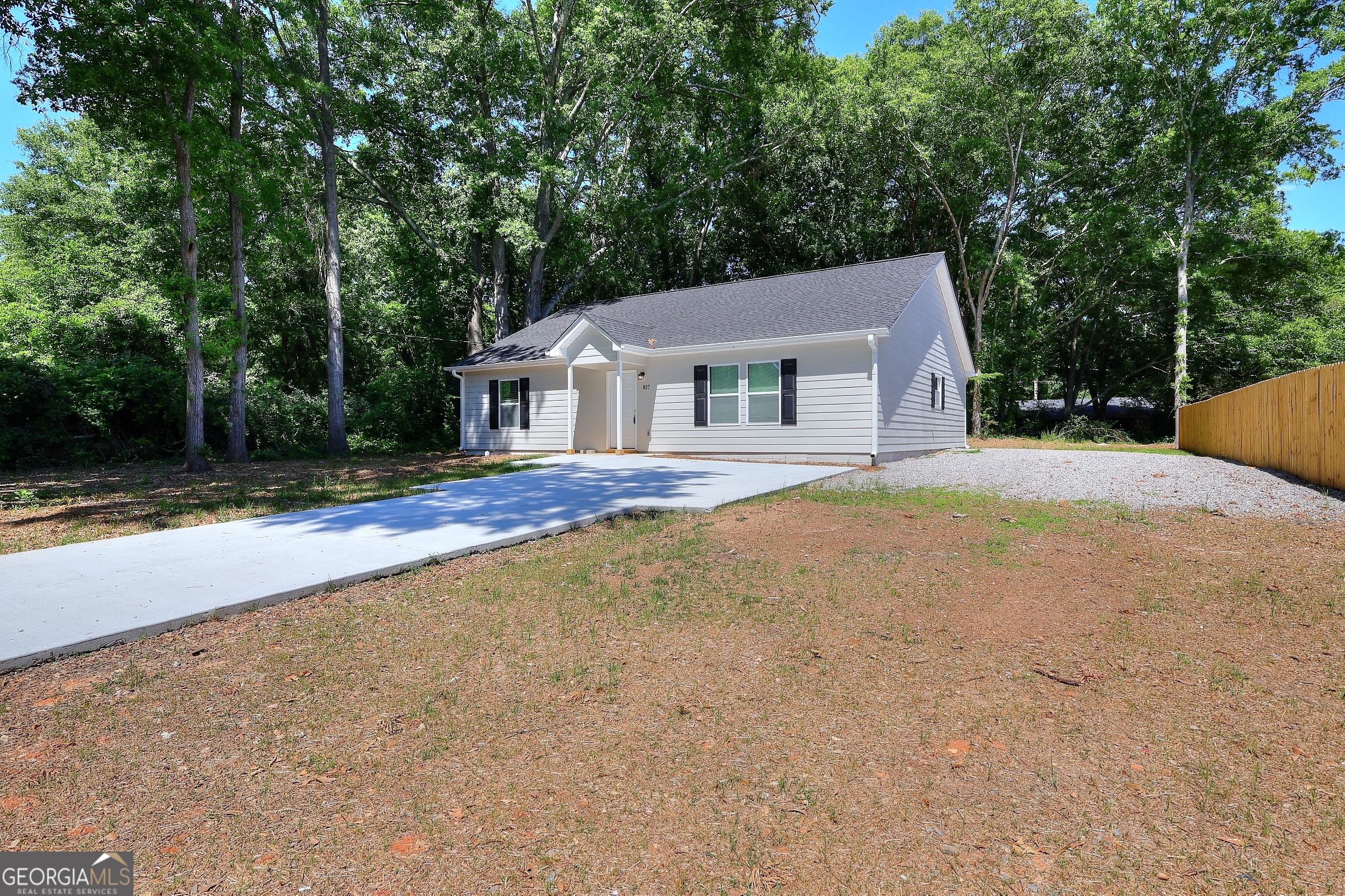 407 Wall Street Monroe GA 30655