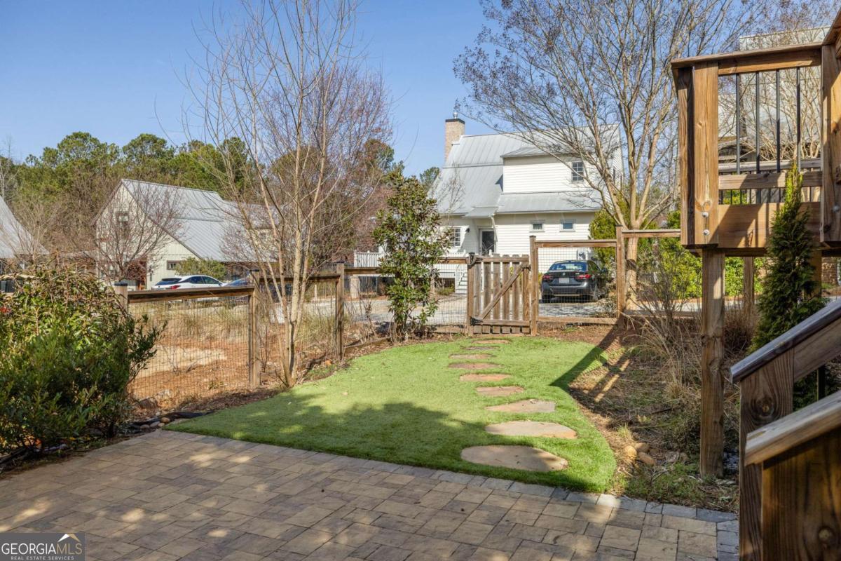 10528 Serenbe Lane Chattahoochee Hills GA 30268