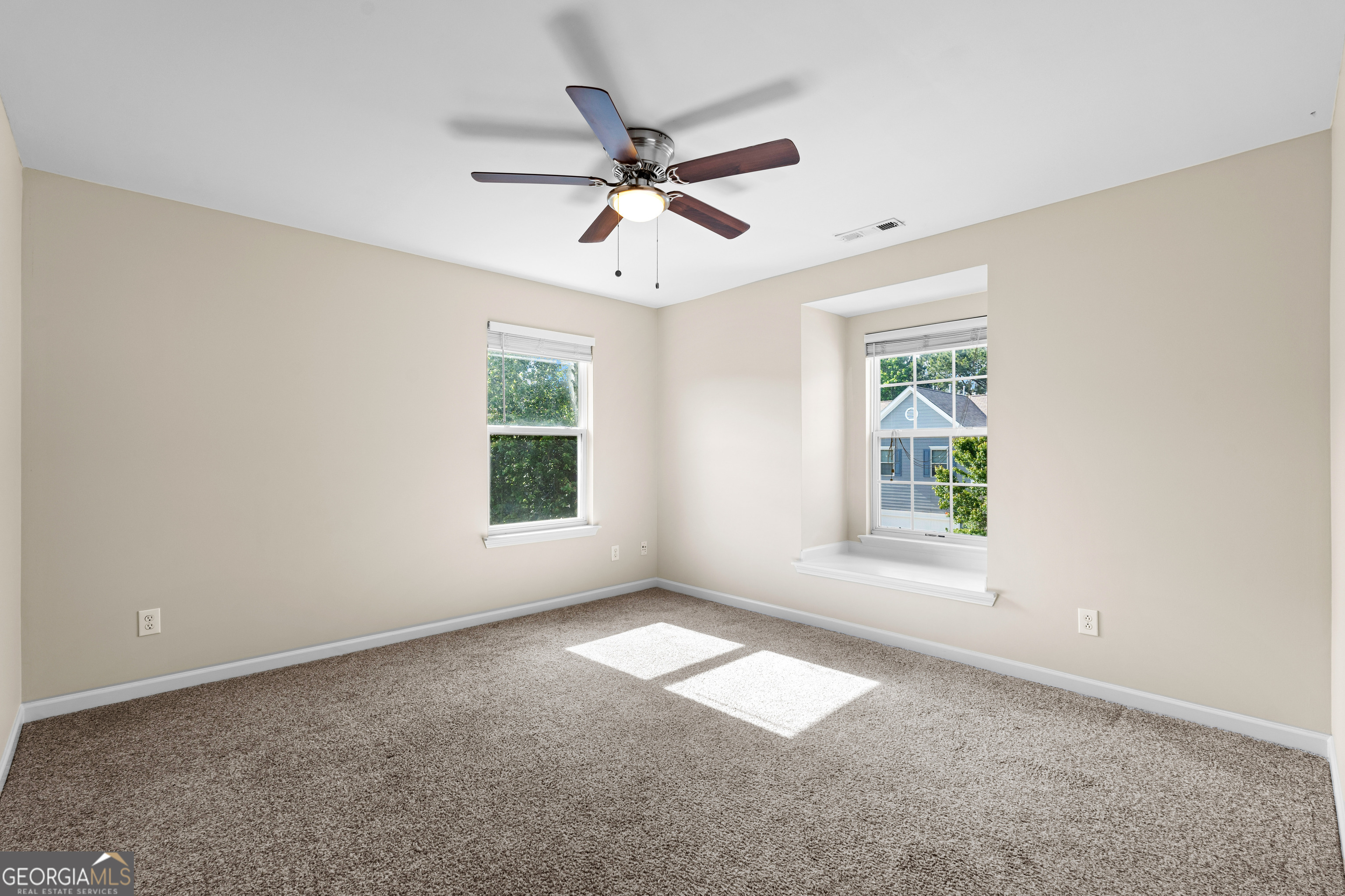 145 Paxton Place Newnan GA 30263