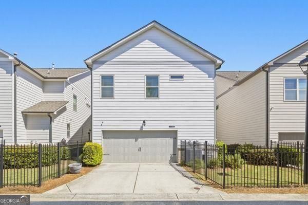 1720 Whitfield Parc Circle SE Smyrna GA 30080