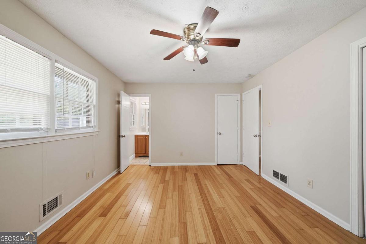 2937 Pebble Lane Snellville GA 30078