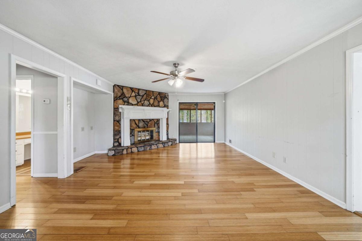 2937 Pebble Lane Snellville GA 30078