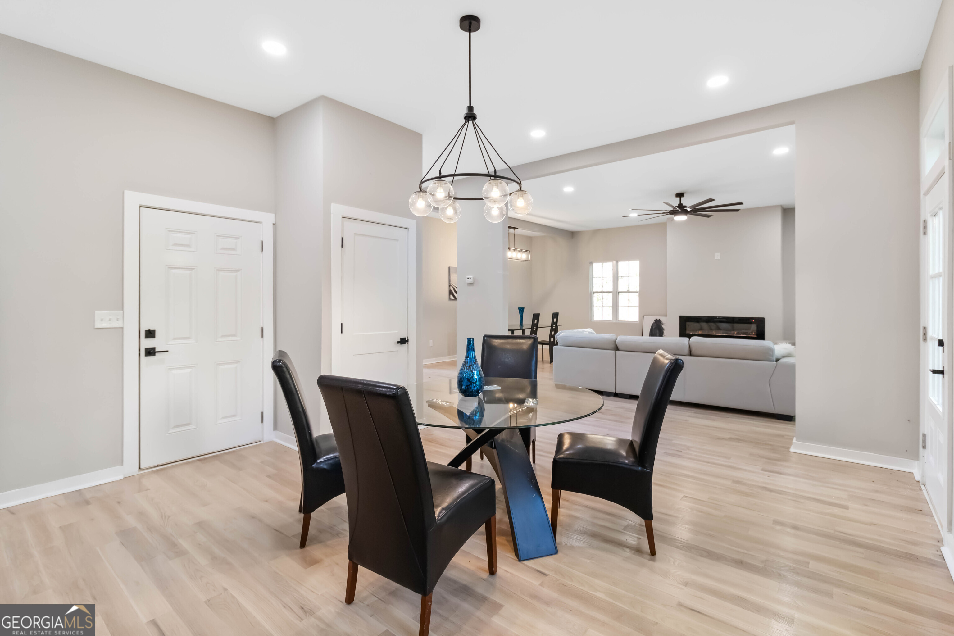 6960 Dockbridge Way Stone Mountain GA 30087
