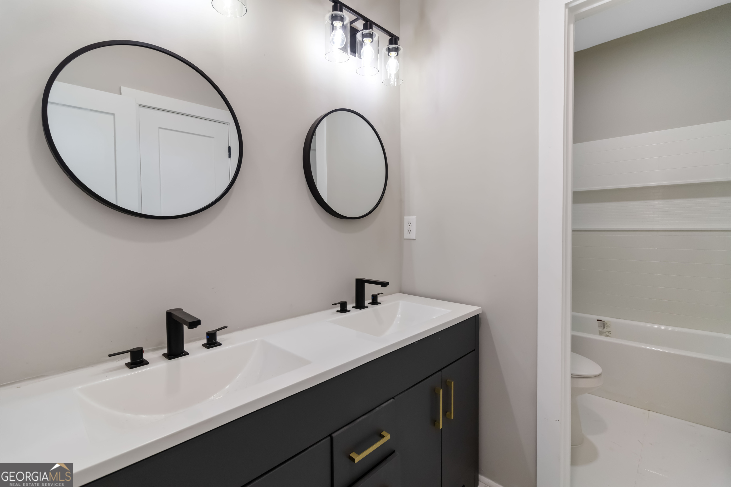 6960 Dockbridge Way Stone Mountain GA 30087