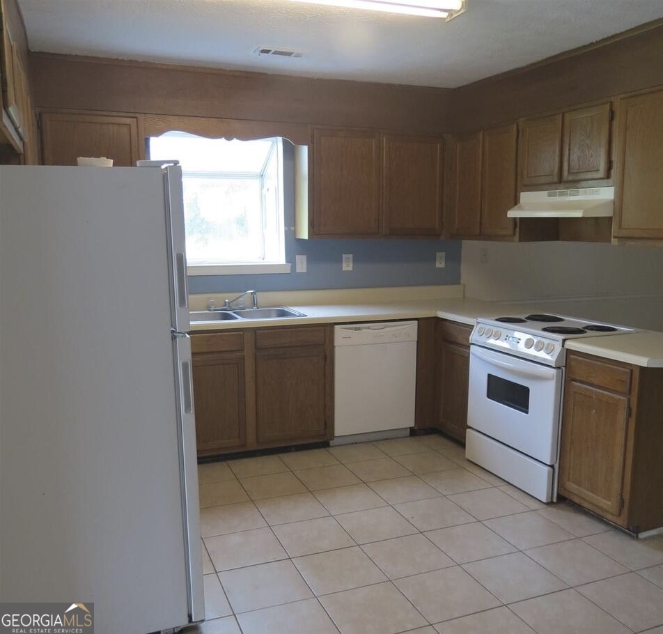 1755 Fox Chase Court SE Conyers GA 30013