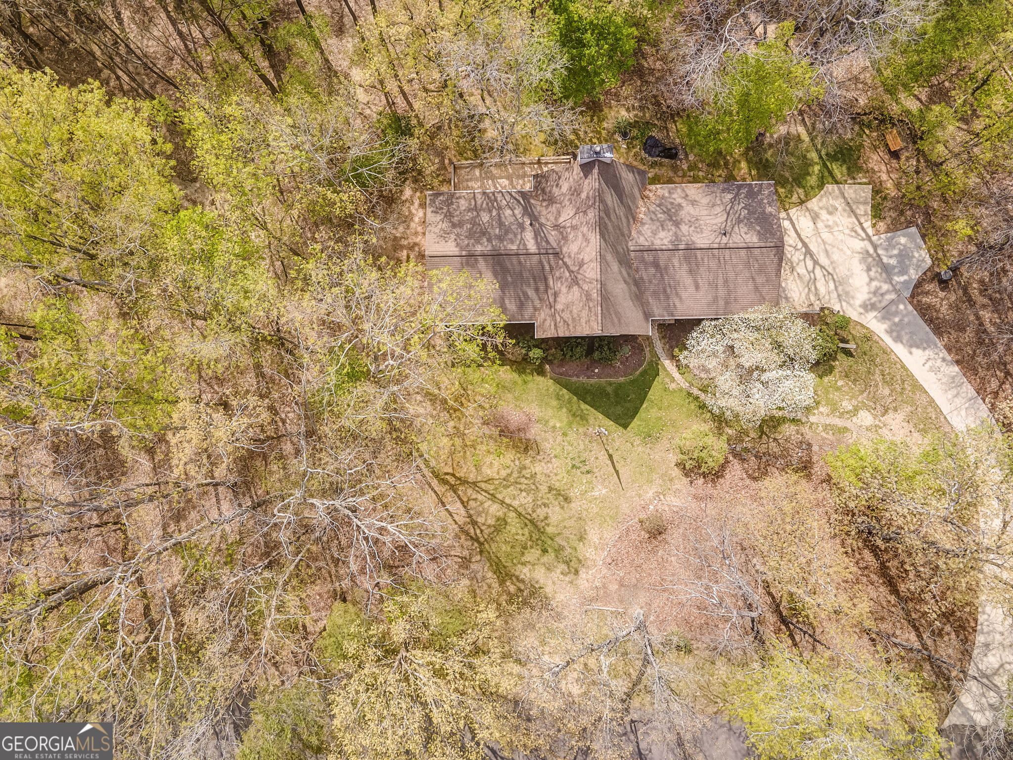 35 The Trail SE Lindale GA 30147