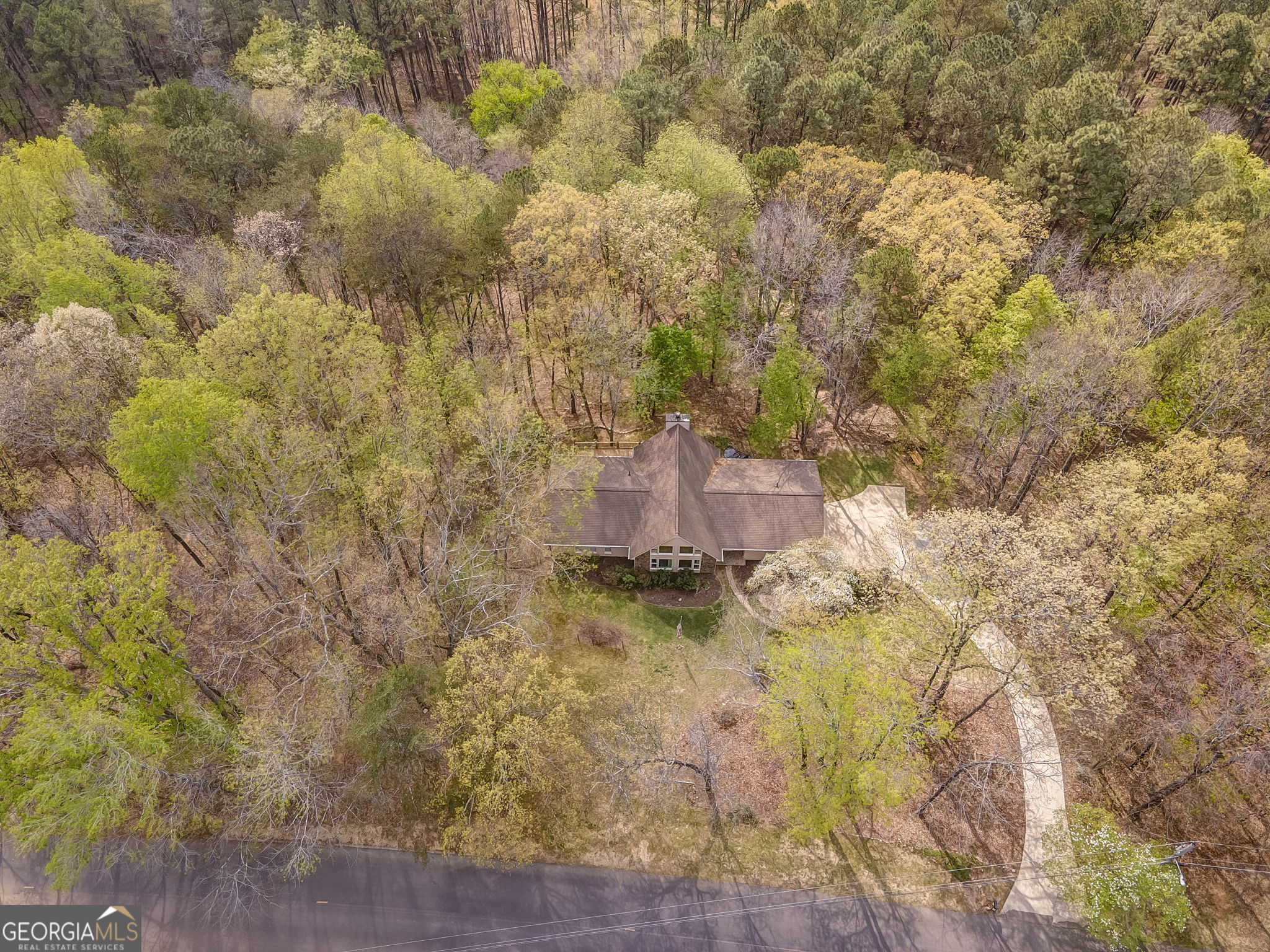 35 The Trail SE Lindale GA 30147