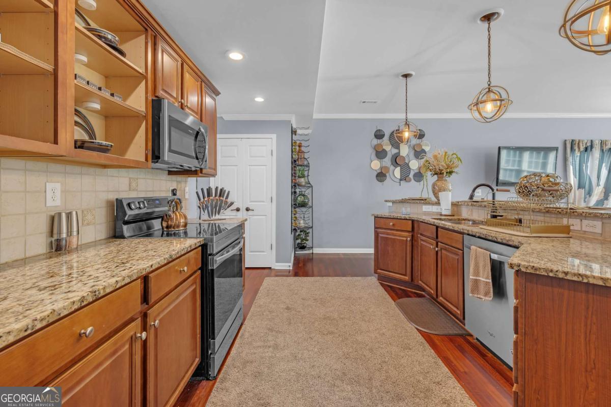 604 Arbor Ridge Loganville GA 30052