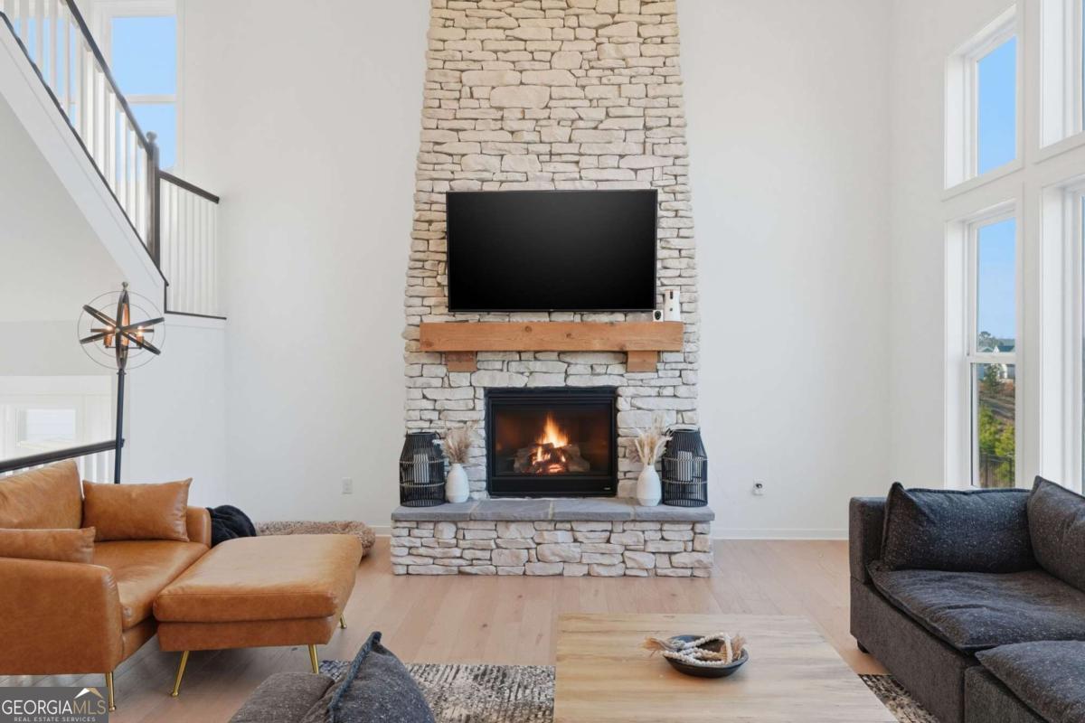 895 Michigan Circle Hoschton GA 30548