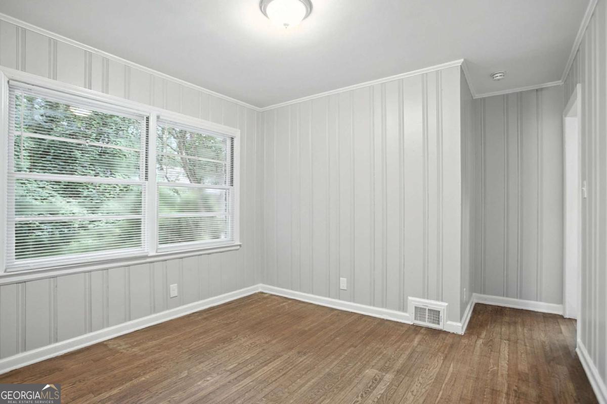 1985 Handley Avenue SW Atlanta GA 30310