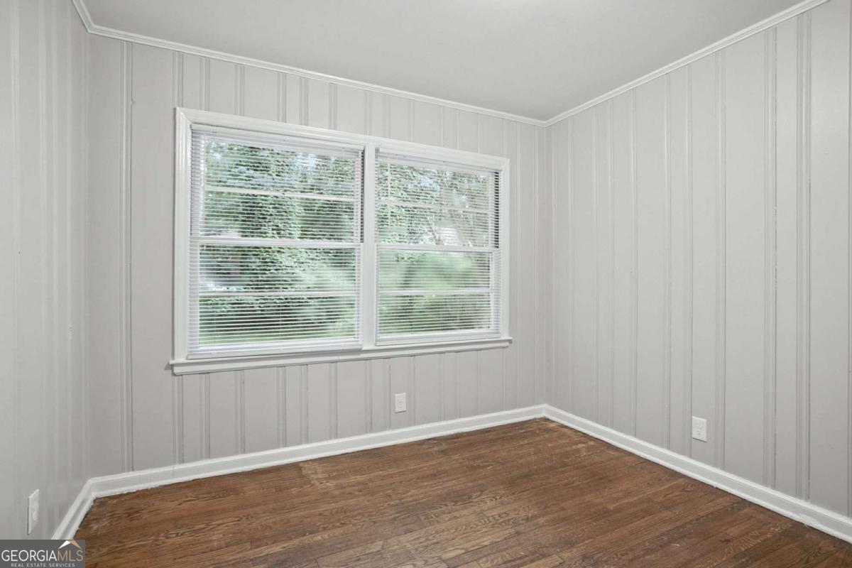 1985 Handley Avenue SW Atlanta GA 30310