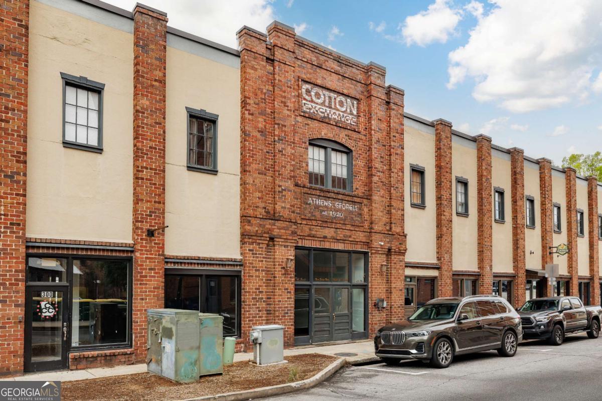269 N Hull Street Athens GA 30601