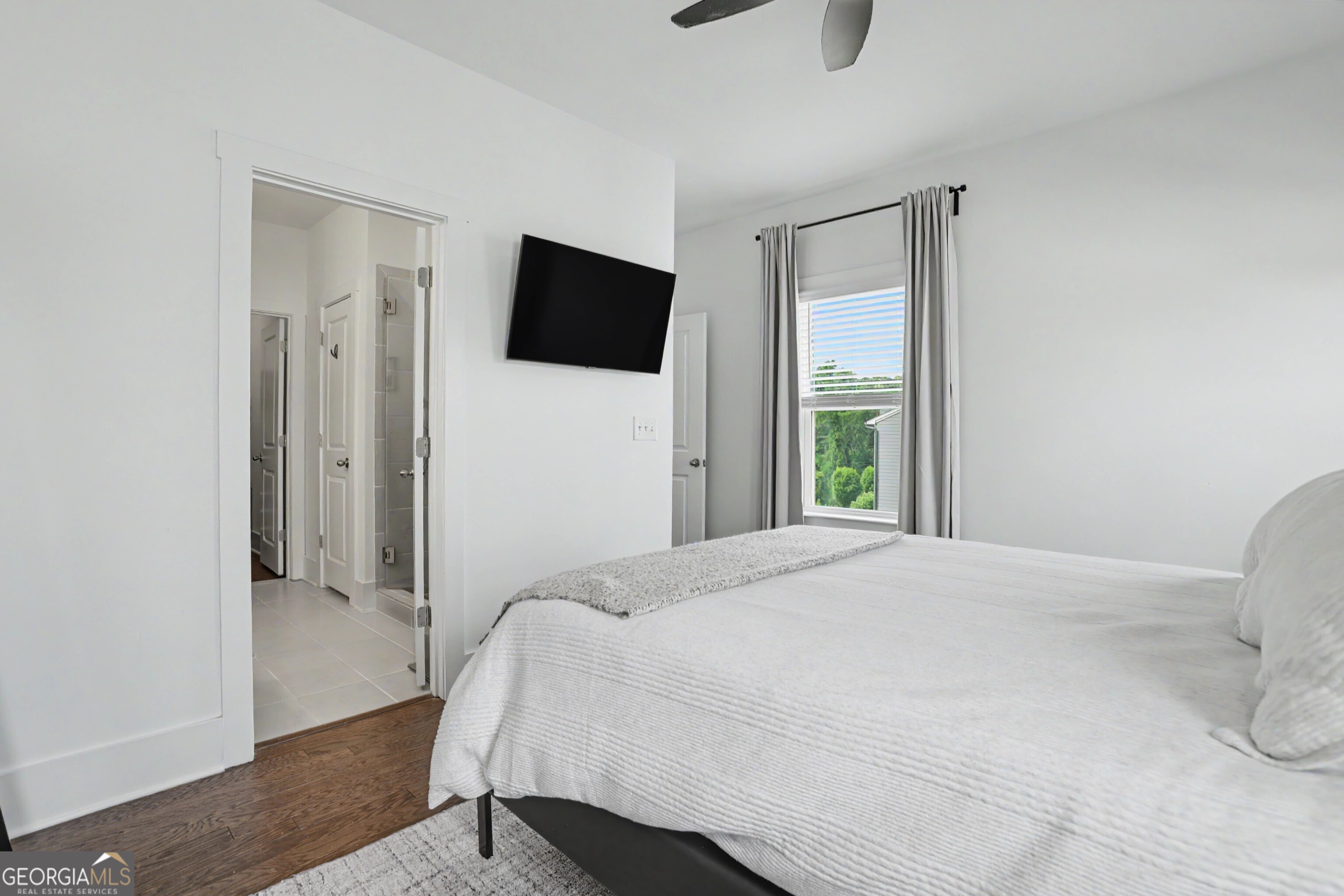 1569 Layton Lane NW Atlanta GA 30318