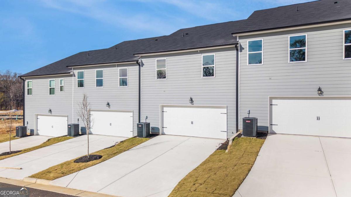 401 Whitehorse Way Conyers GA 30094
