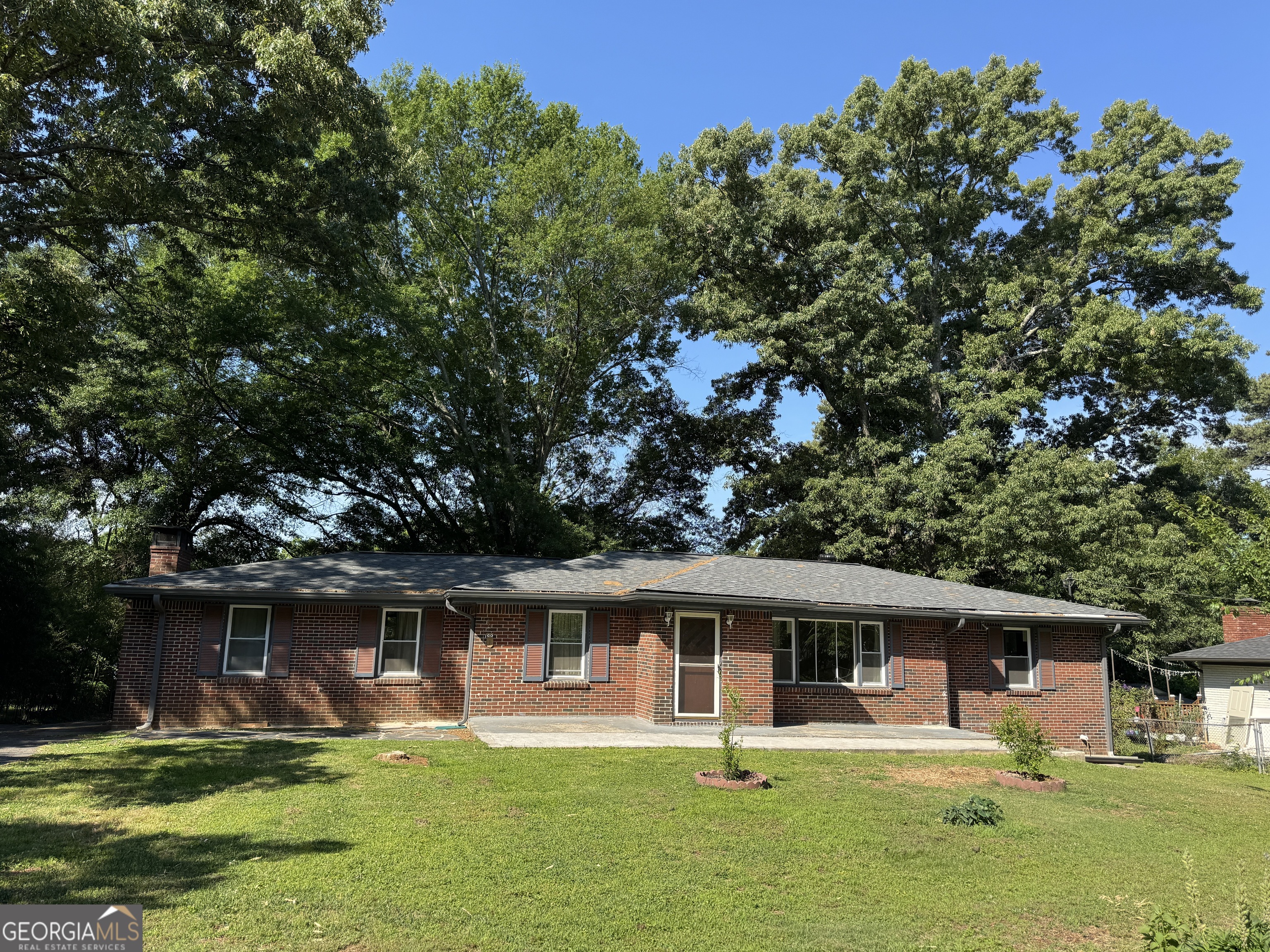 2498 Johnson Drive Atlanta GA 30340