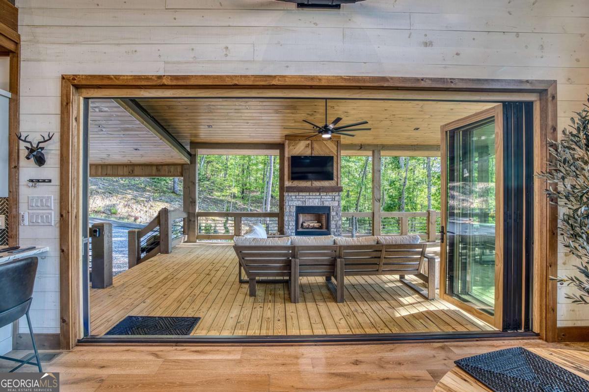245 Mountain Retreat Drive Morganton GA 30560
